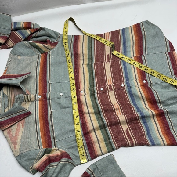 DOUBLE D RANCH BUTTON DOWN STRIPPED SHORT SIZE M - Picture 8 of 10